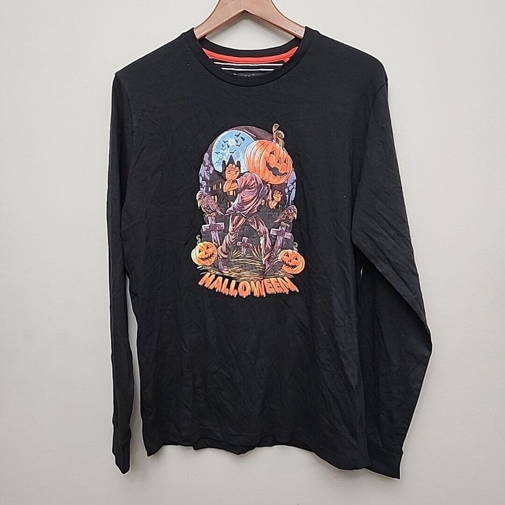 Denim & Flower Mens Halloween Jack O'Lantern Cemetery Graphic Long Sleeve Medium